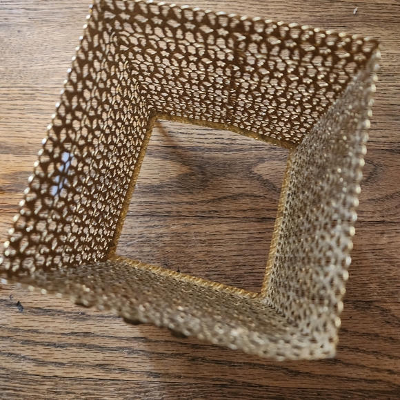 Vintage Gold Filigree Tissue Decorative Vanity Top Box Square Hollywood Regency - Picture 5 of 6